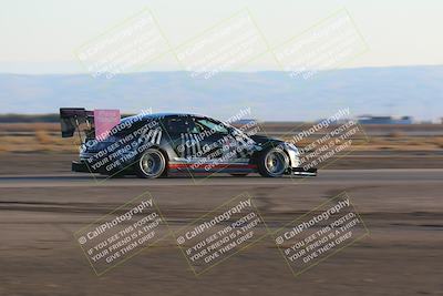 media/Nov-13-2022-GTA Finals Buttonwillow (Sun) [[d9378ae8d1]]/Group 1/Sunset (355pm)/